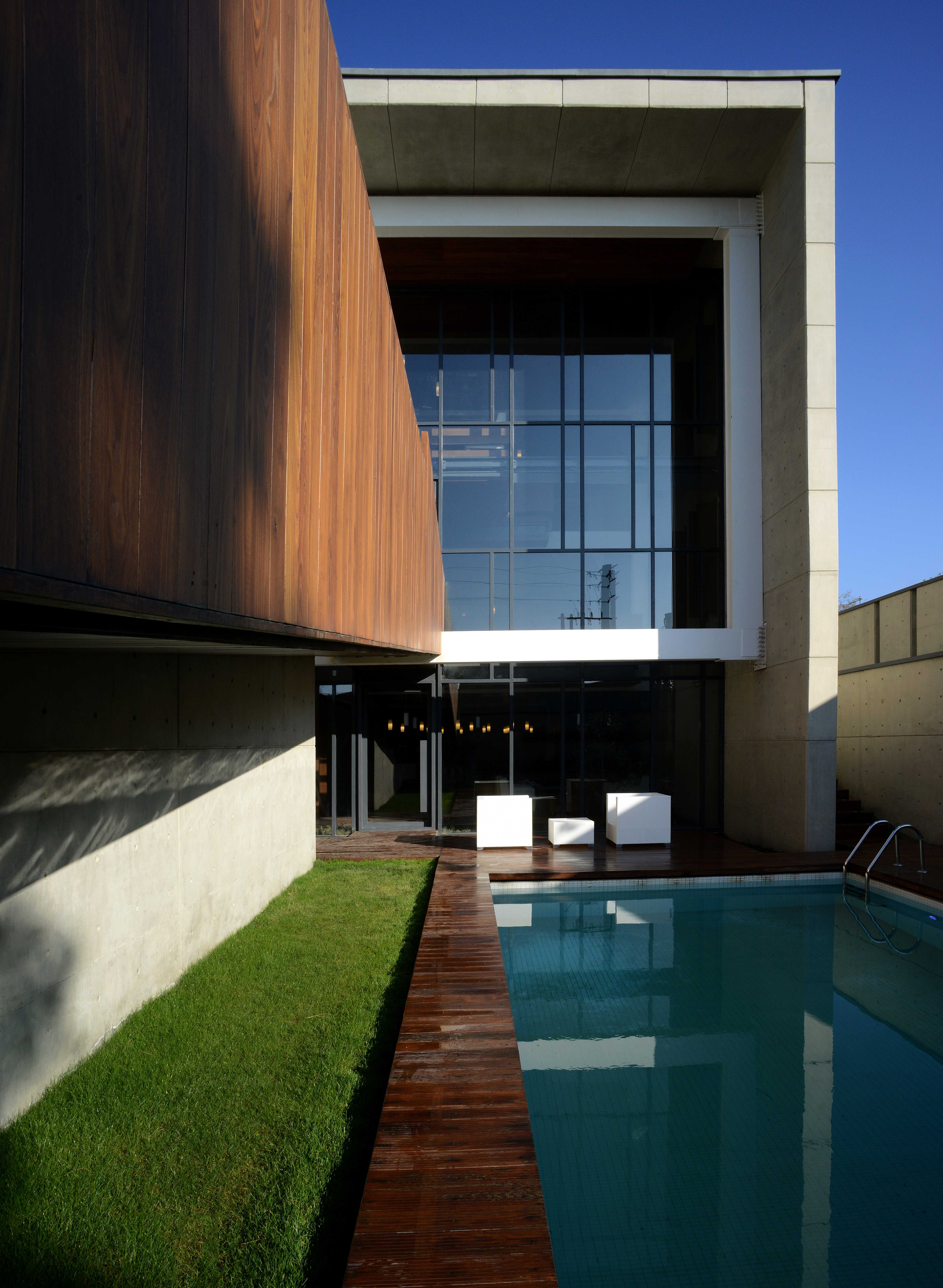 伊朗 1090 别墅 | 现代家庭生活与自然的和谐交融-8