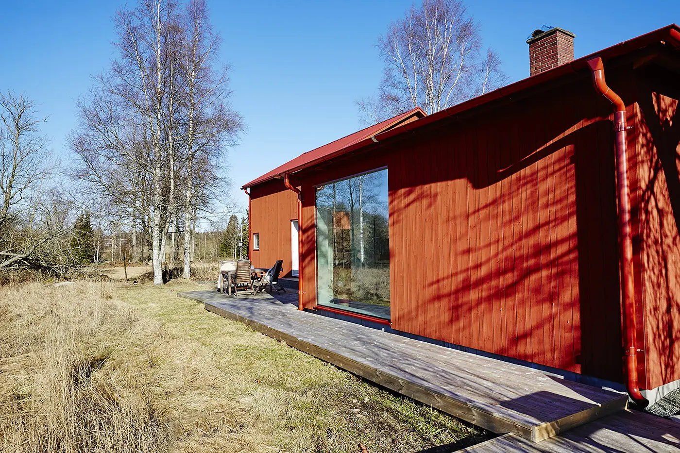 瑞典红木建筑 | 传统外观与现代内设的完美结合-39