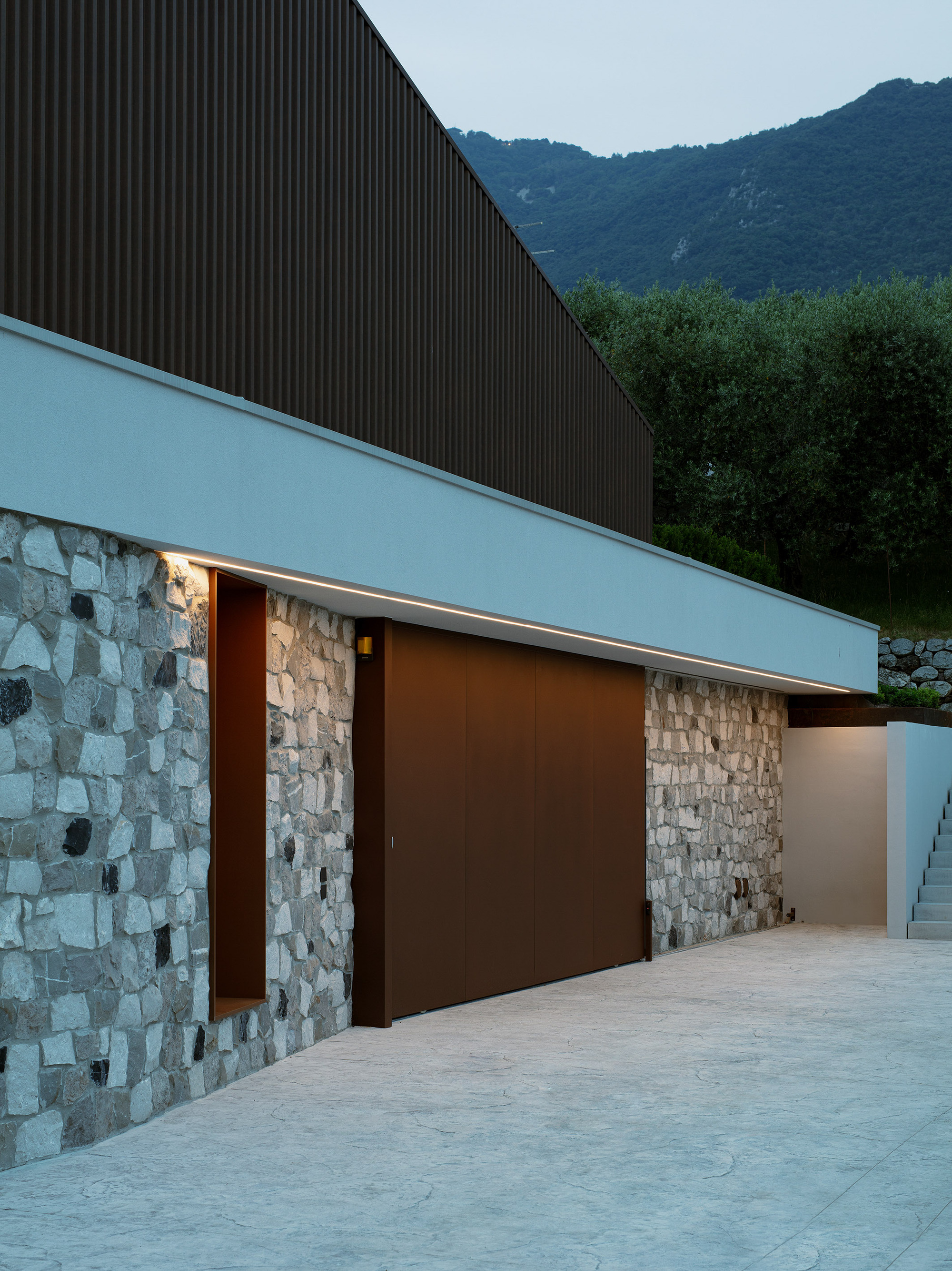 《豪斯医生》丨意大利丨Didonè Comacchio Architects-29