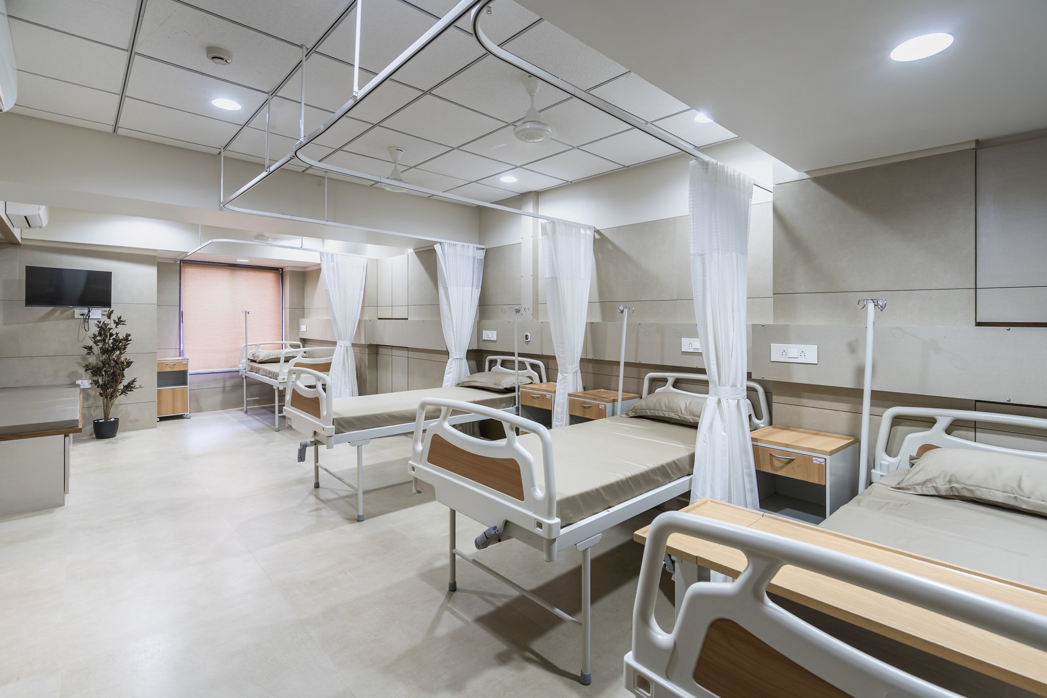 Modern Hospital Interior Design In Ahmedabad-27