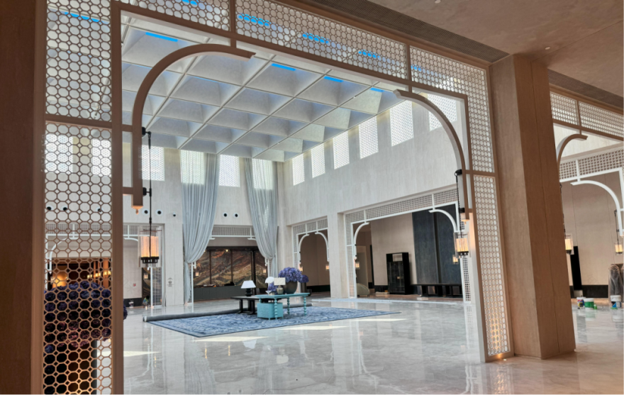 中建深装匠造中国版图最西端的国际五星级酒店-83