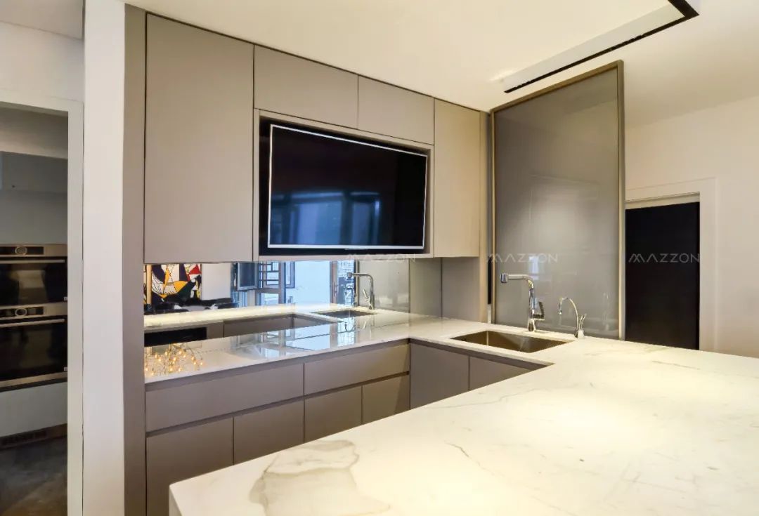 深圳滨海之窗 · 原木灰白艺术私宅丨中国深圳丨MAZZON 玛森-19