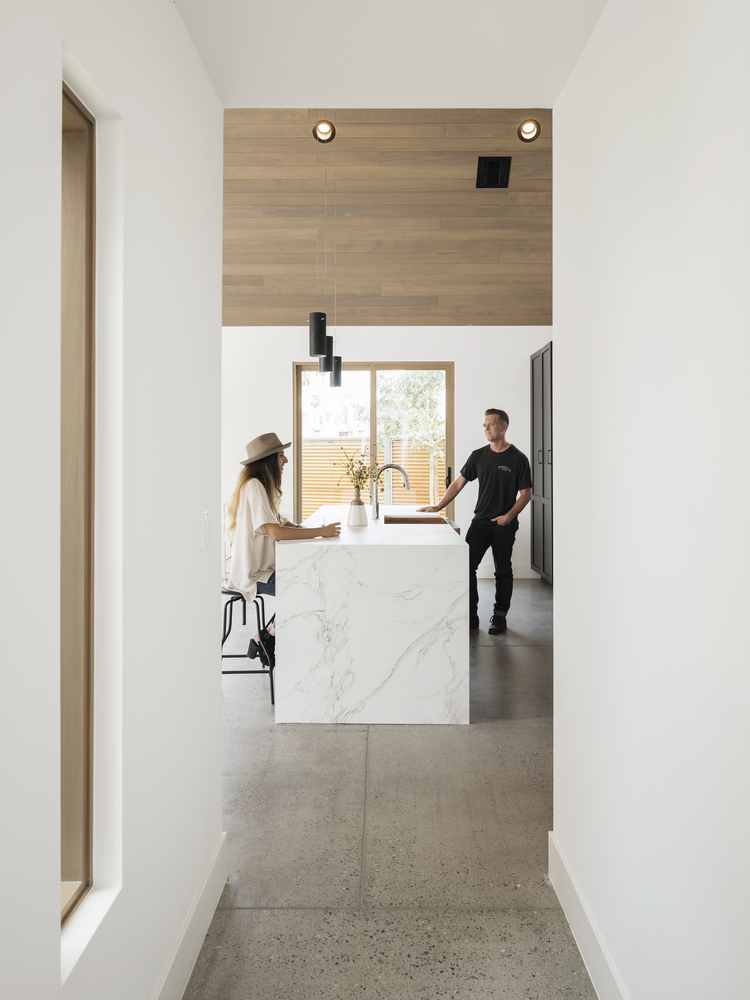 锈色波纹的运河屋-40