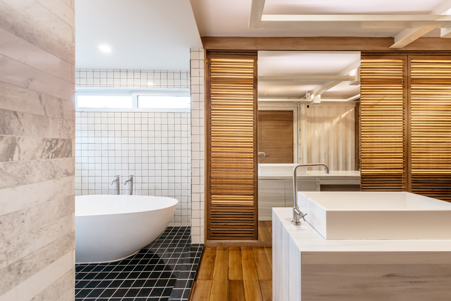 แบบบ้านตู้คอนเทนเนอร์ เปลี่ยนตู้ 15 ใบ เป็นบ้าน 1 หลังใหญ่ กับอีก 1 หลังน้อย-10