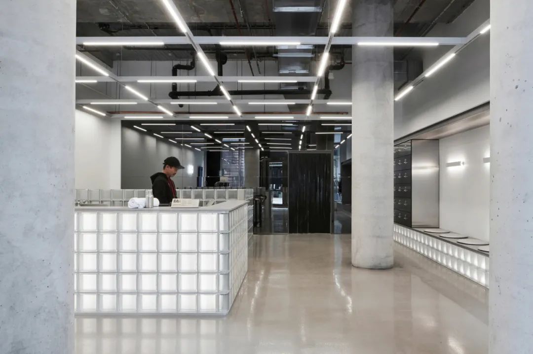 极致炫酷健身房！挥洒热血-48