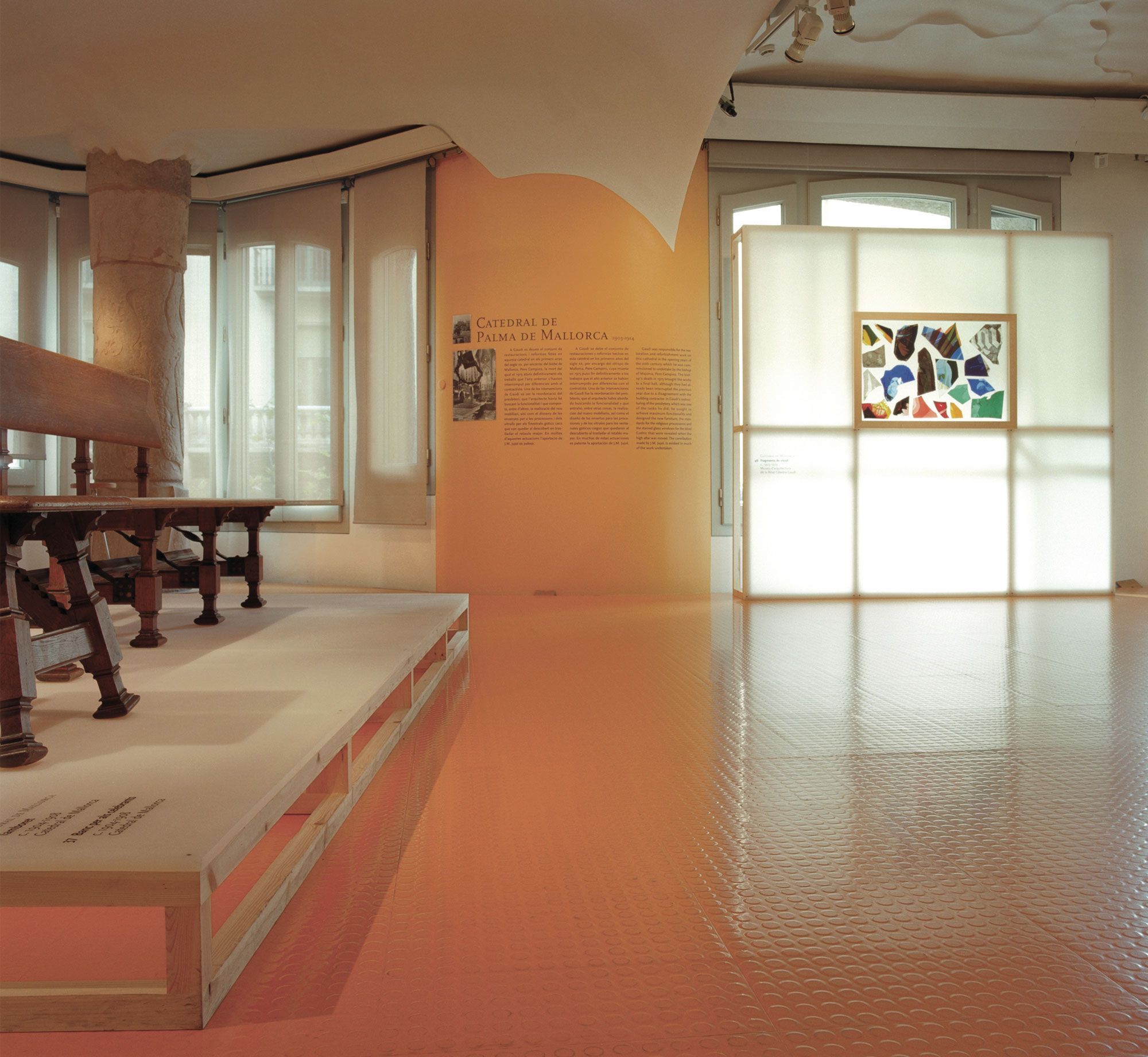 GAUDÍ,ARTE Y DISEÑO展览丨emiliana design studio + Cesc Solà-9