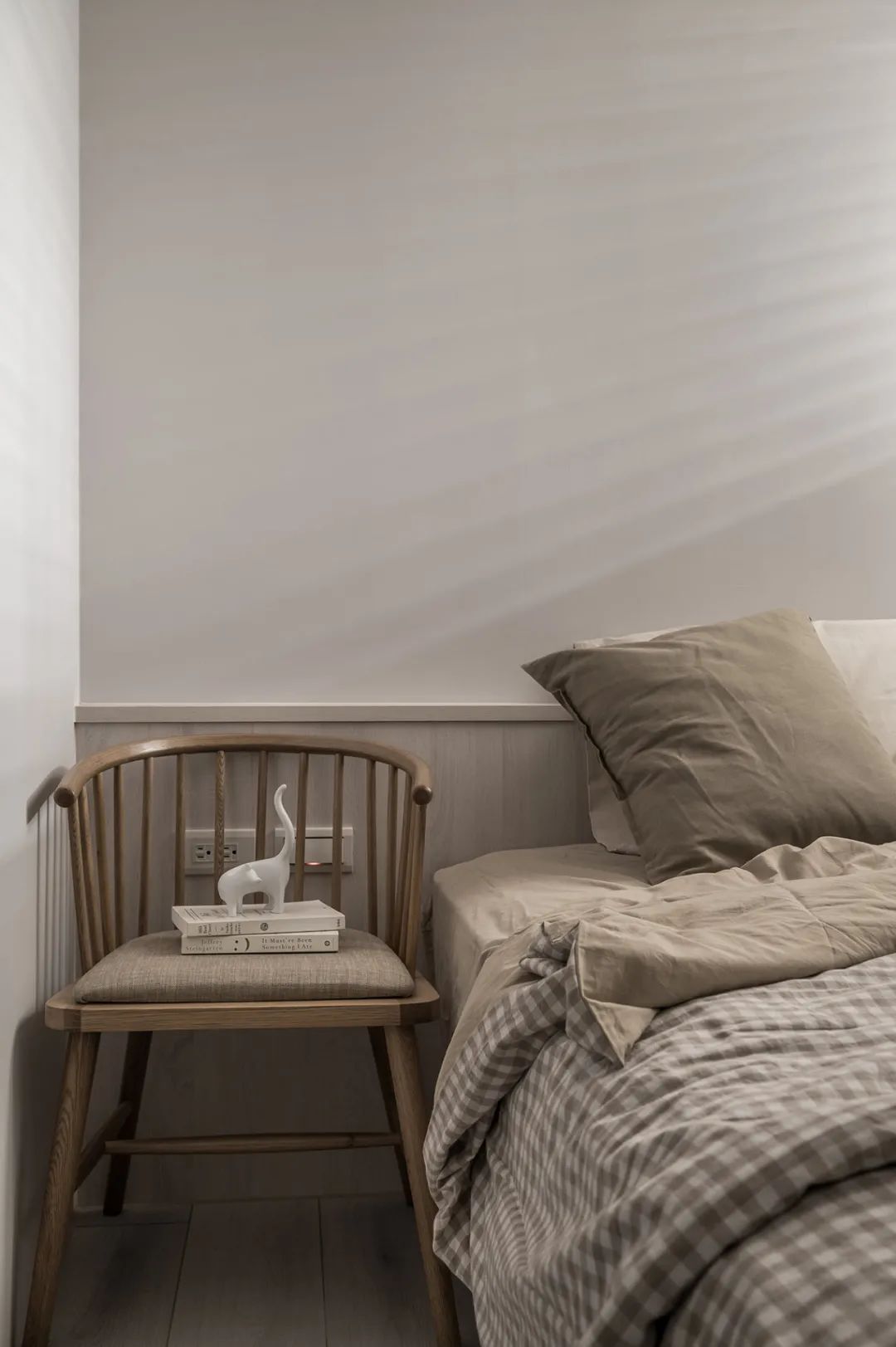 现代日式格调的居住空间-36