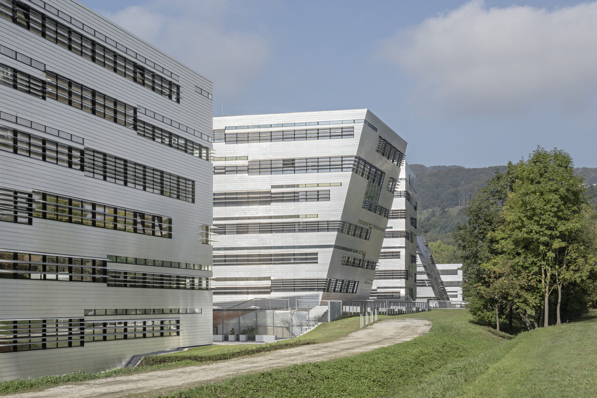 Science Park - Johannes Kepler University | Caramel-16
