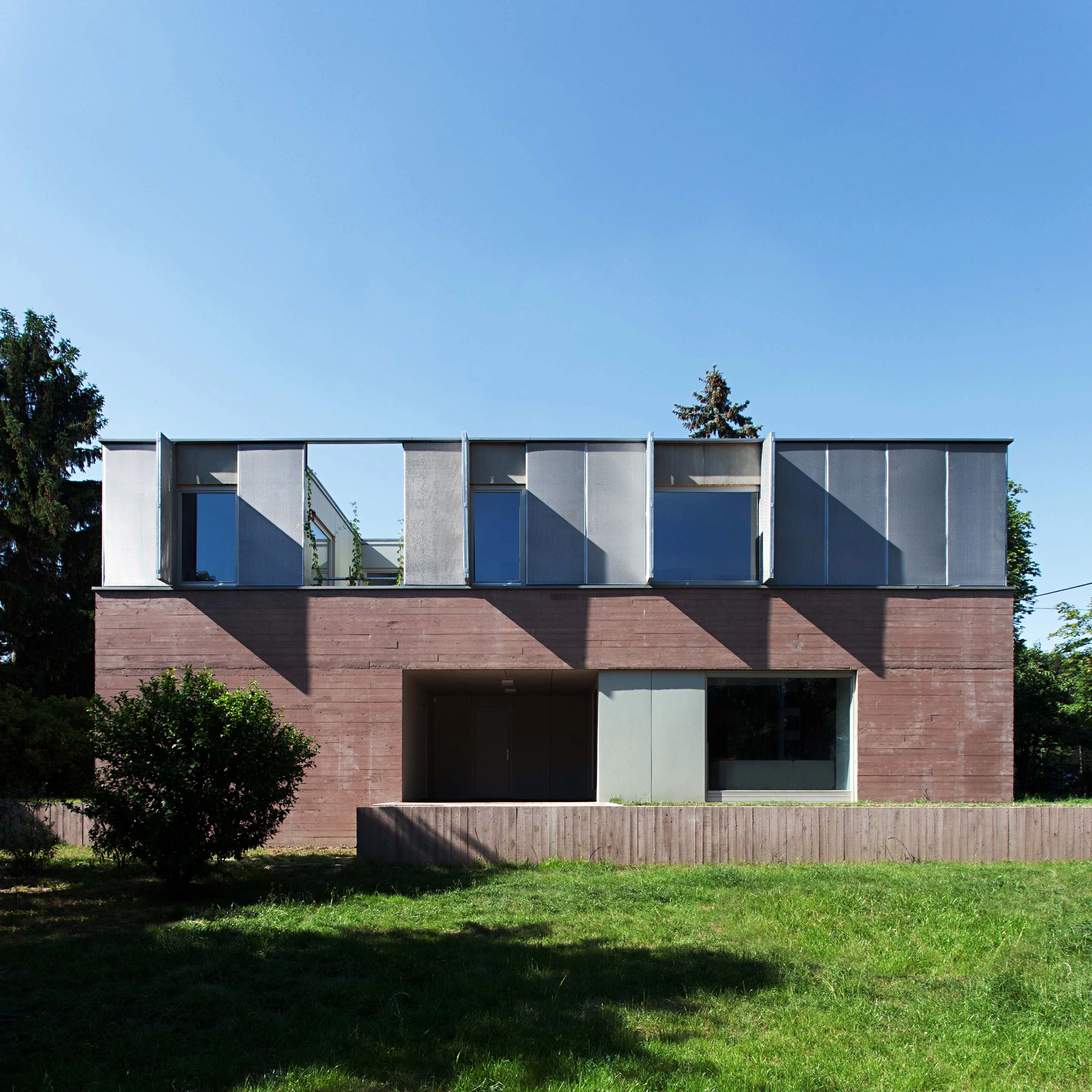 布达佩斯罗马浴场区的现代艺术之家-9