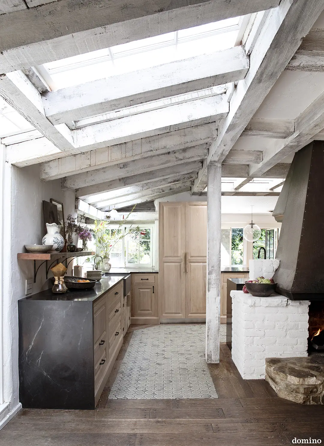 星级设计师的 280m²木质别墅，独特的热带泳池设计-7