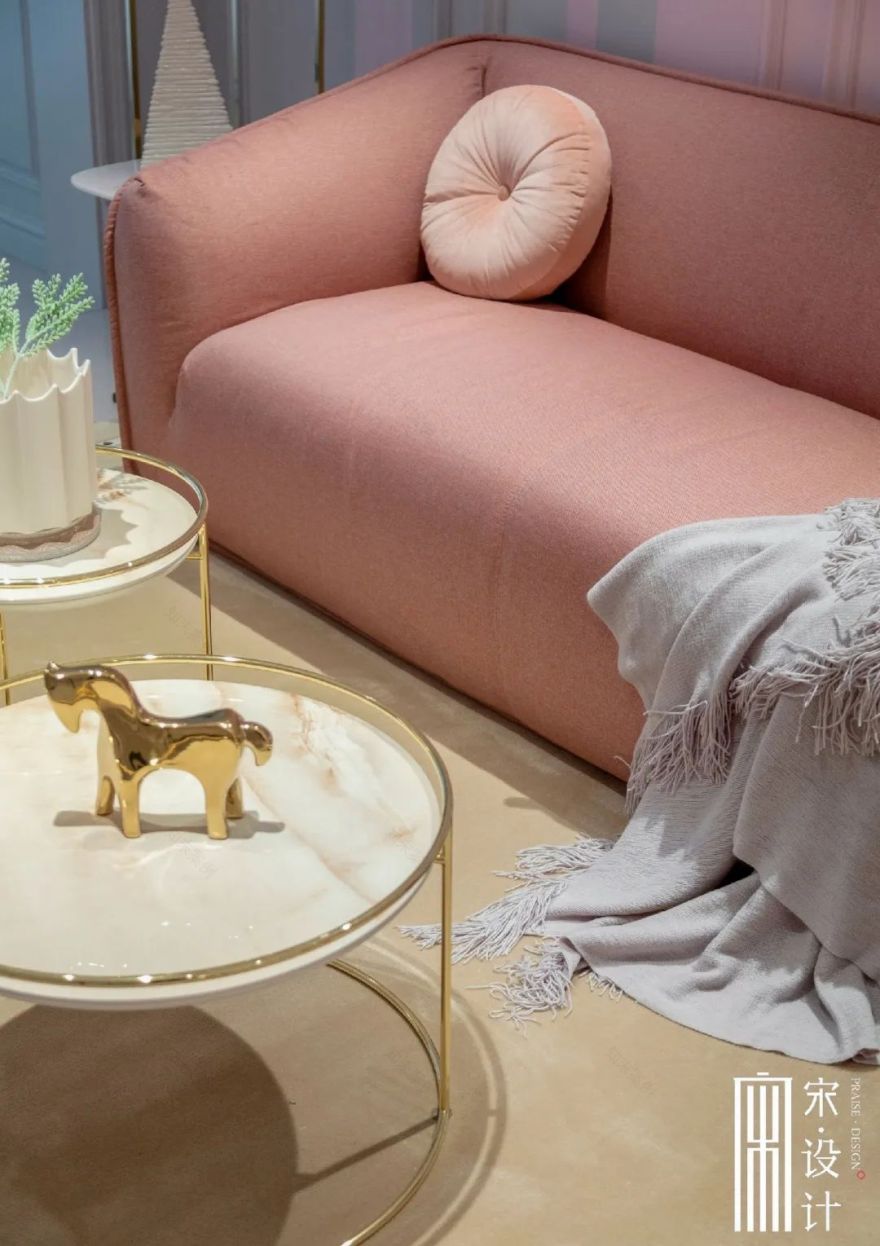 粉色梦幻空间,打造独立女性专属领地-19