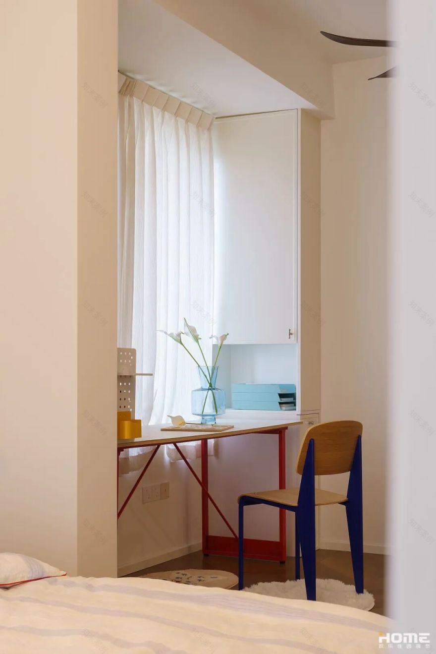 佳园实景|莓想|105㎡包豪斯中古风,三室改两室,大胆鲜活的色彩推门直接被硬控!-56