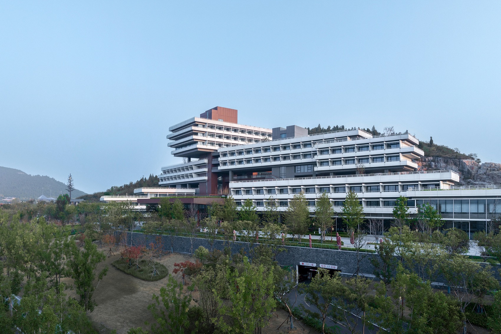 徐州园博园宕口酒店丨中国徐州丨筑境设计-22