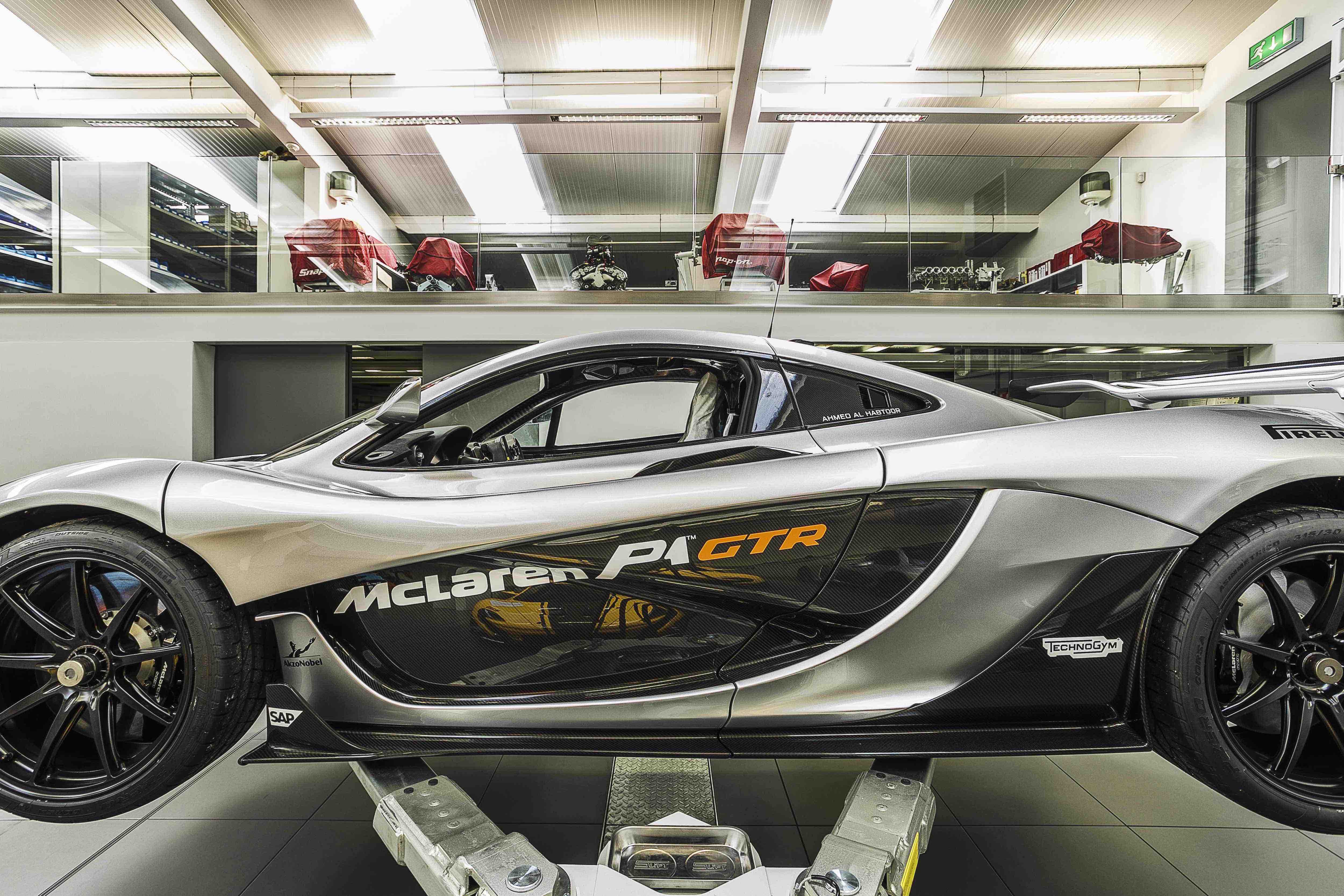 英伦超跑工作室-19