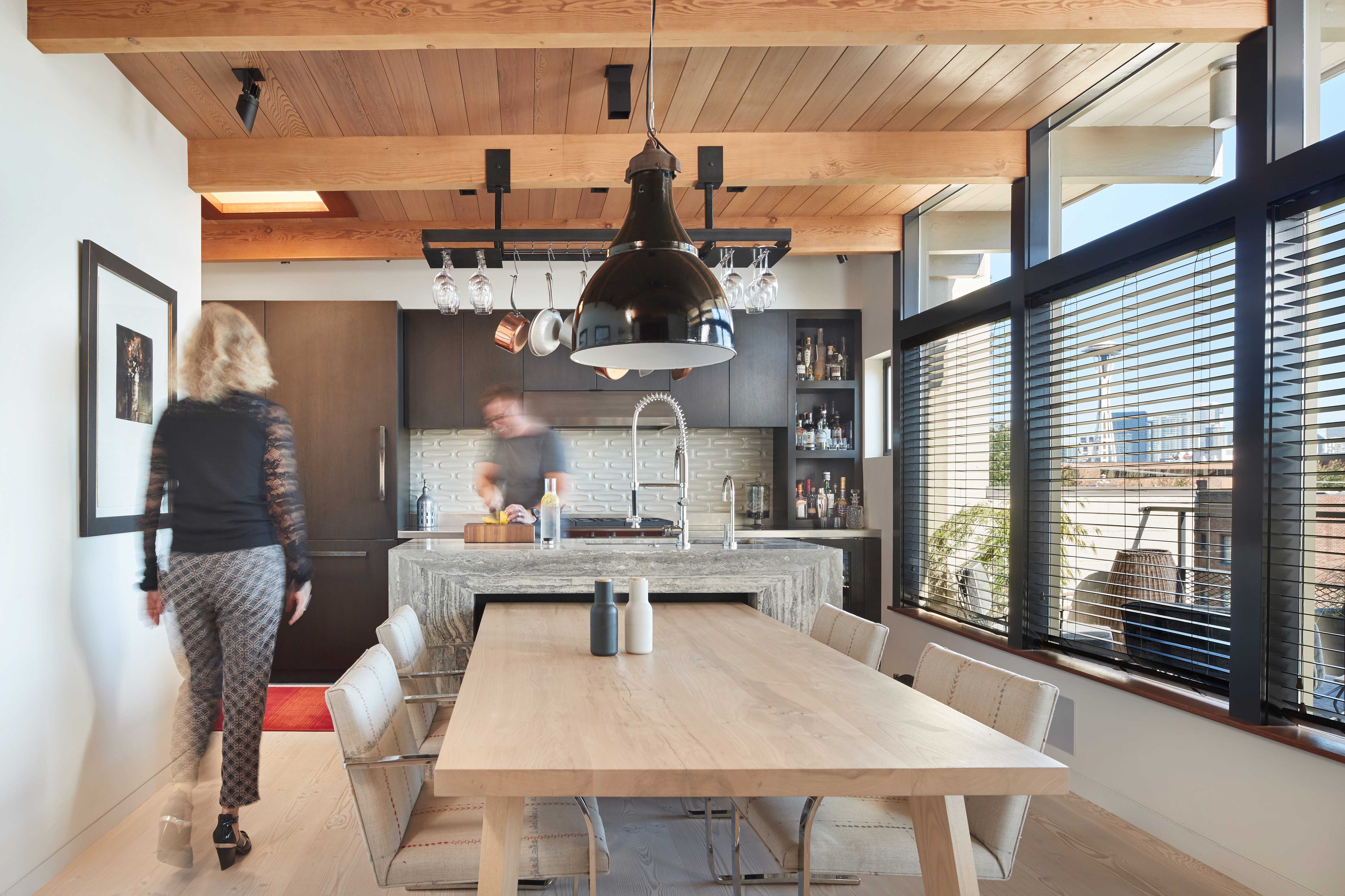 mid century queen anne condo-6