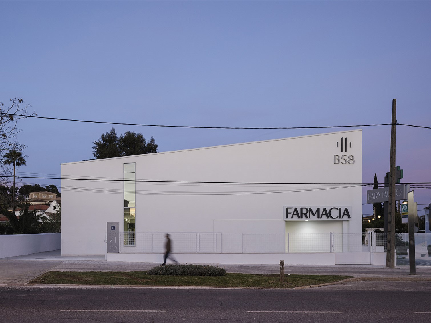 西班牙 Pharmacy B58 药店丨Javier Terrados Architecture Studio-3