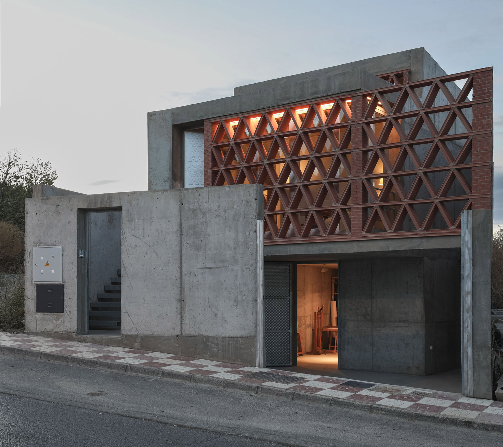 西班牙索蕾达·塞维娅艺术家工作室丨Cayuelas Arquitectos-14