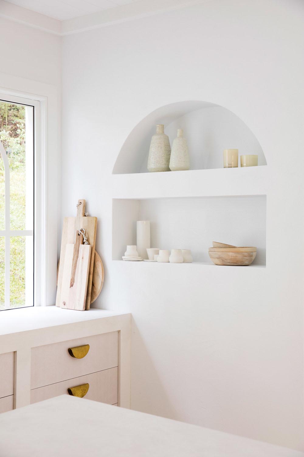 WHITE ON WHITE HOME TOUR - The Home Studio | Interior Designers-4