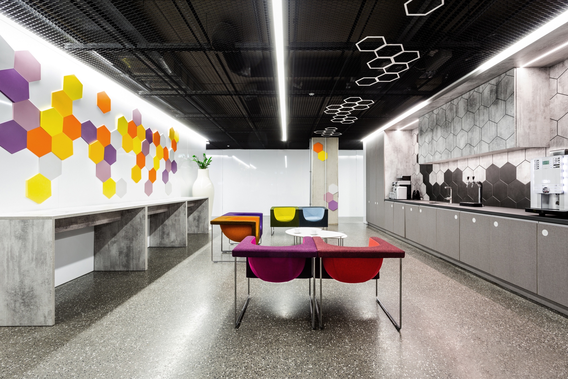 Pi·el Poznań办公楼表面翻新项目丨波兰波兹南丨Artpin-26