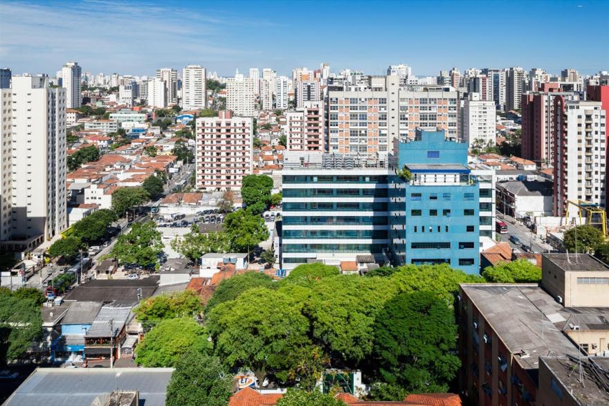 巴西 GRAACC 医院 | 绿色健康与现代艺术的完美结合-1