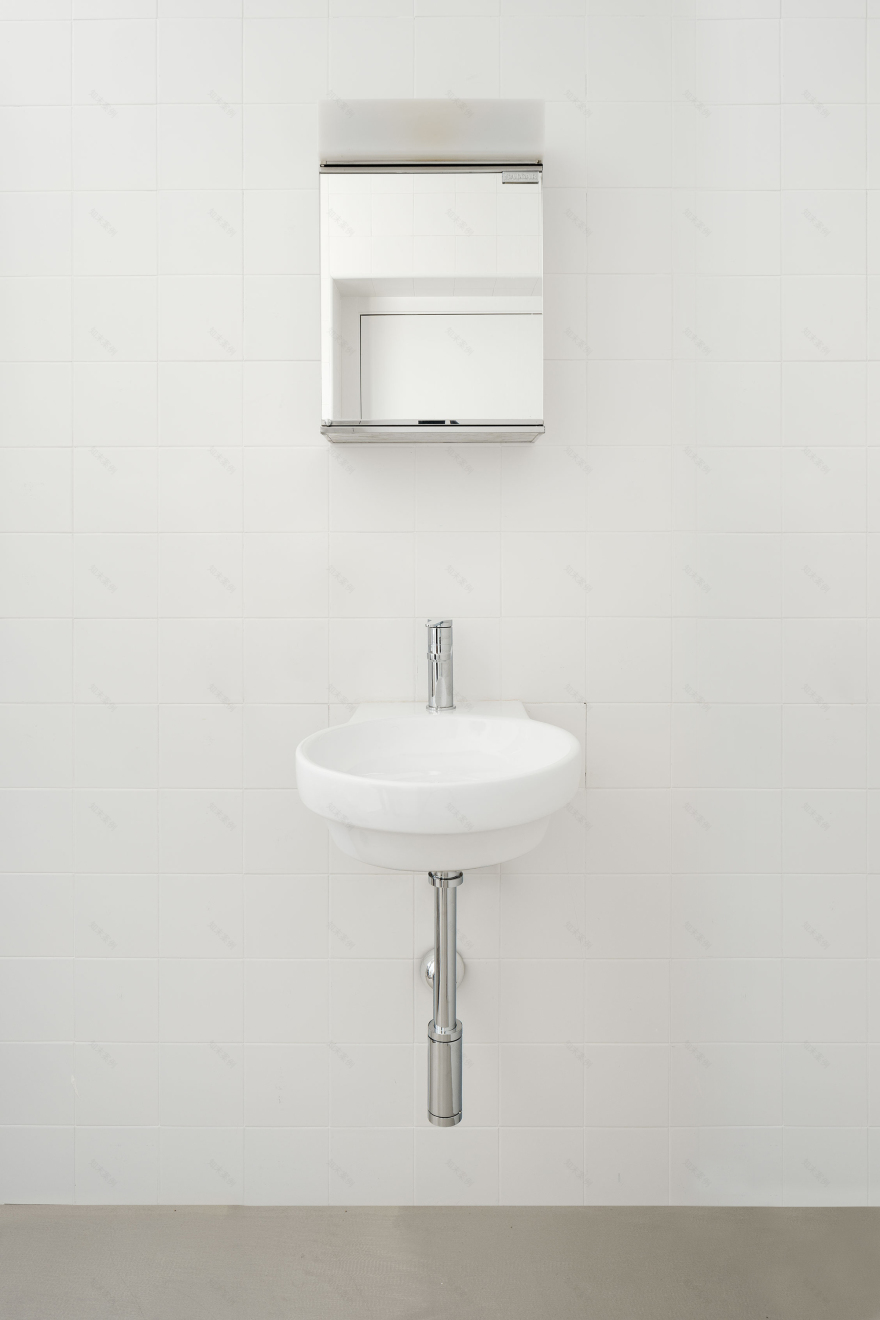 原始房屋丨西班牙丨HANGHAR-34