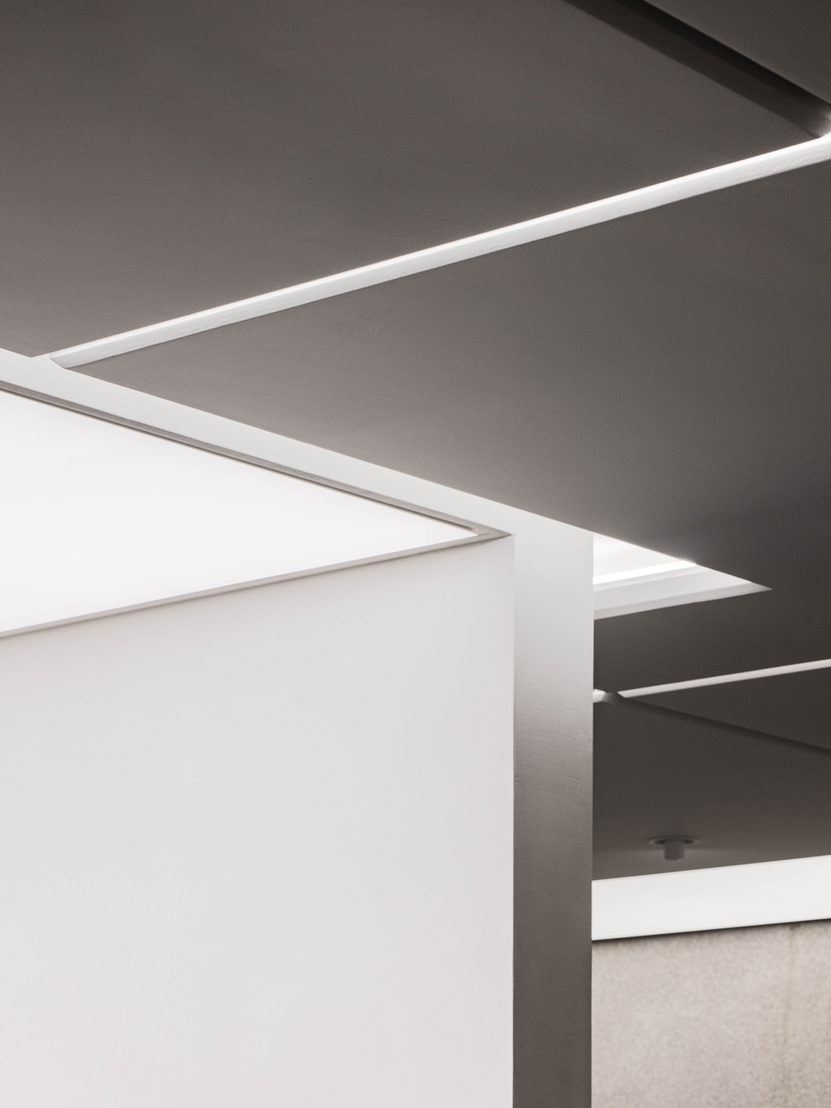 MUSINSA STANDARD HONGDAE | LABOTORY-33