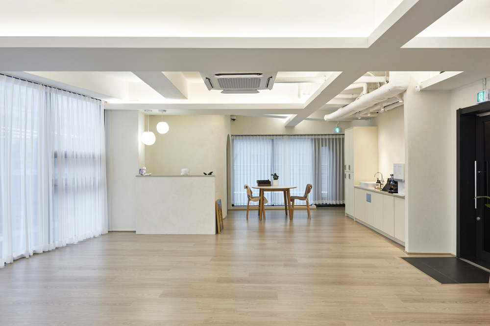 15 平现代简约商铺设计，打造舒适商业空间-2