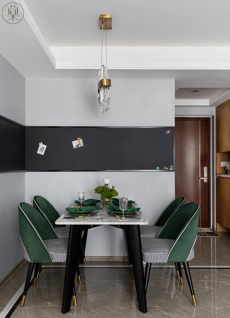 春意盎然的现代家居空间设计-7