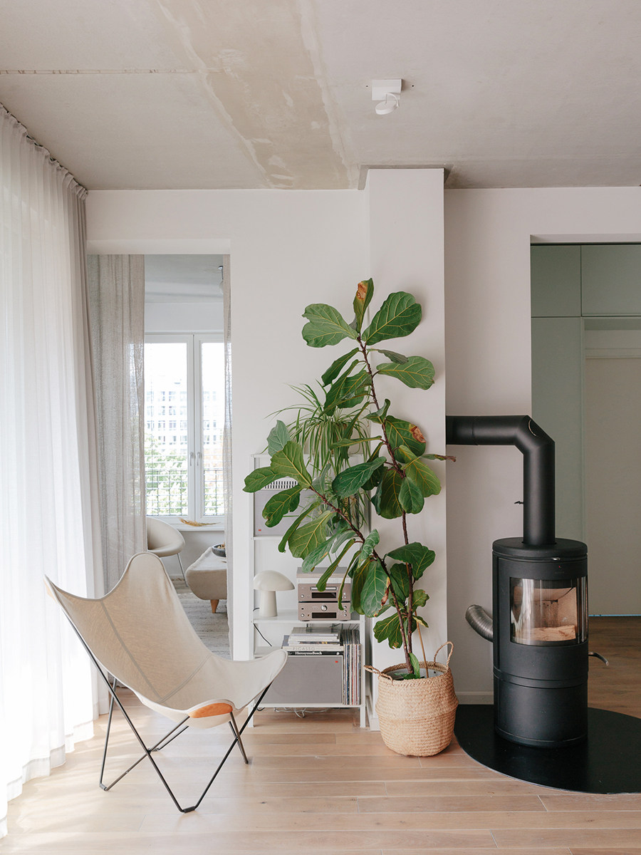 柏林艺术家金·巴特尔特的蜡笔抽象画“绘画”-9