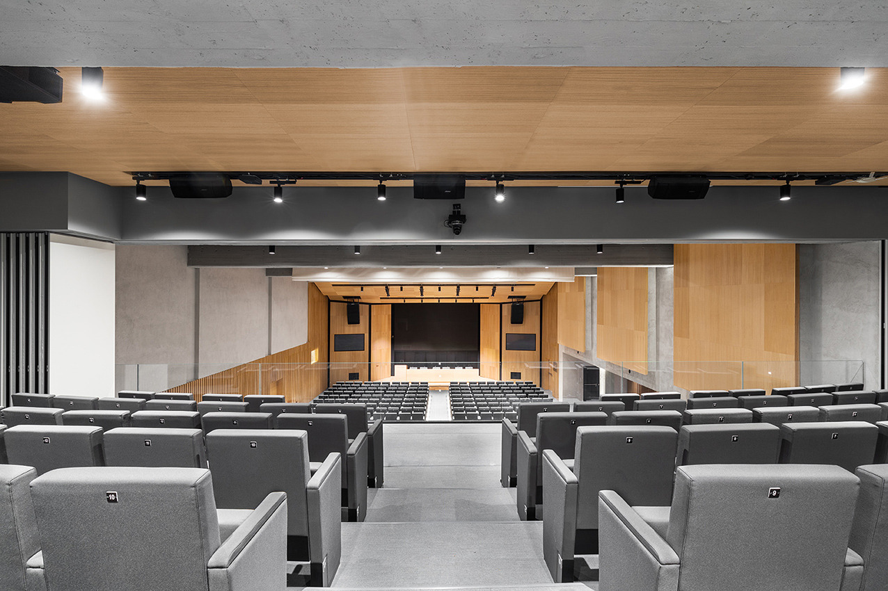 路易斯大学大礼堂-37