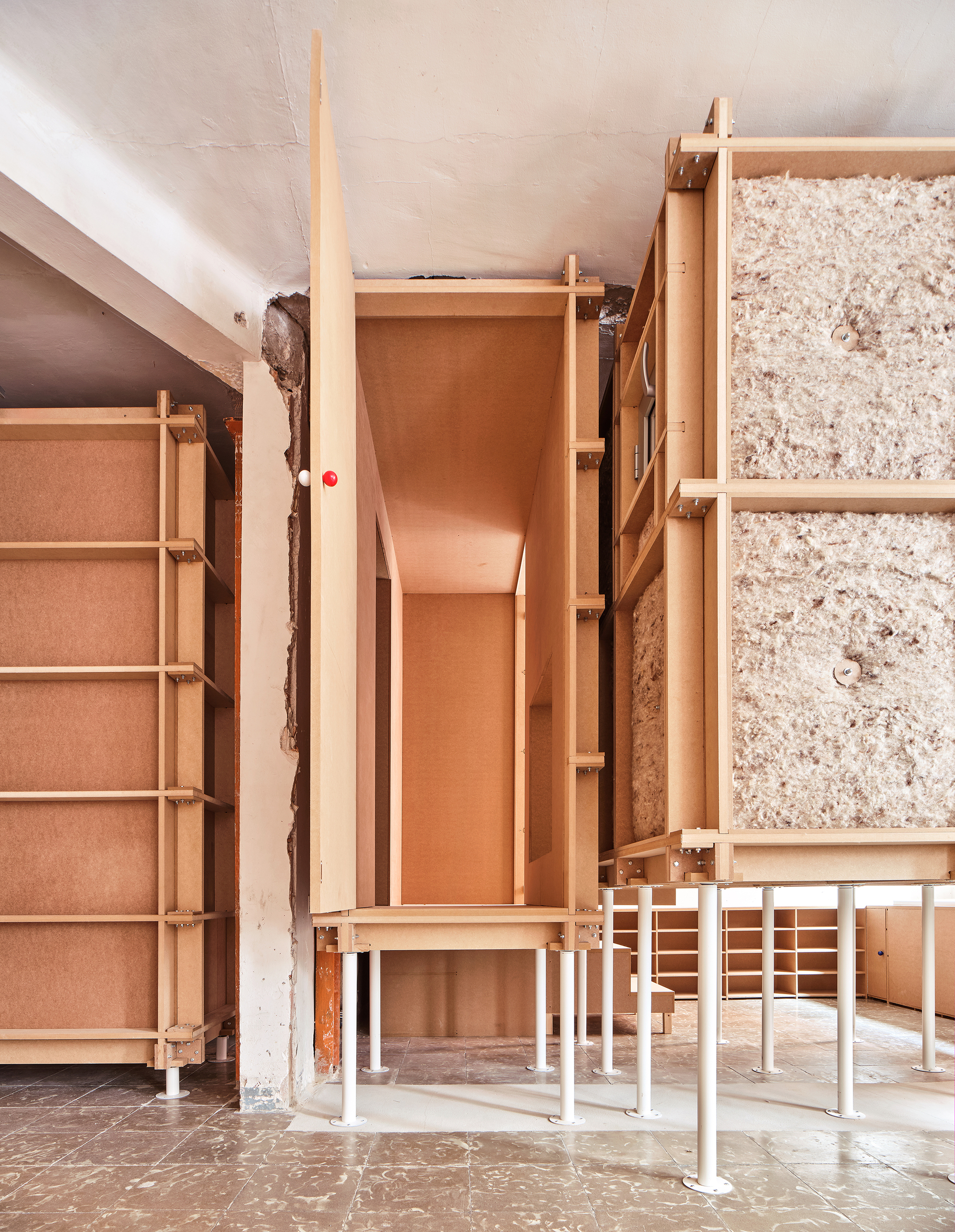 一万美元的房子丨西班牙巴塞罗那丨Takk-13