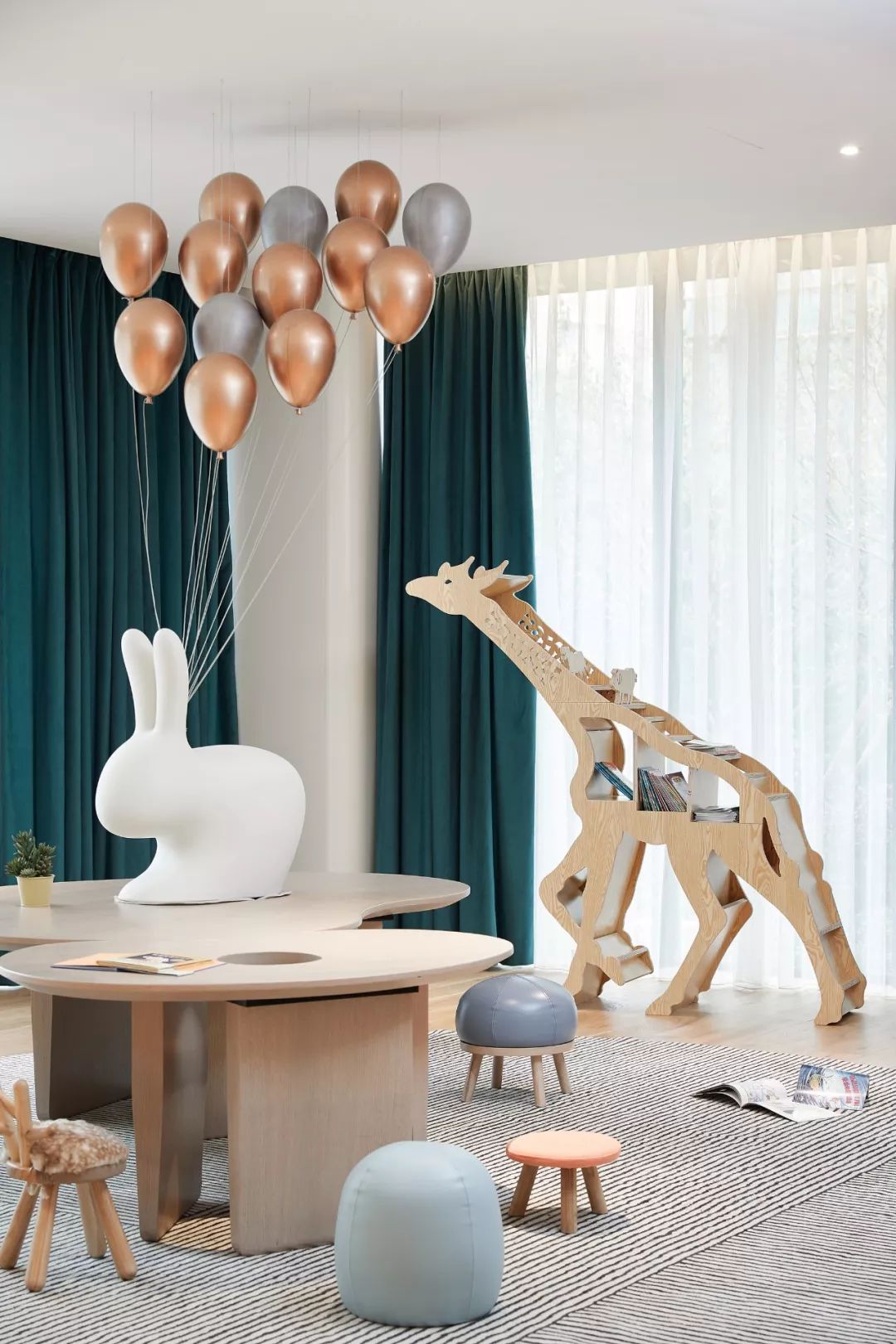 将售楼处打造成梦幻十足的主题乐园，这样设计更好玩！ 乐尚设计-24