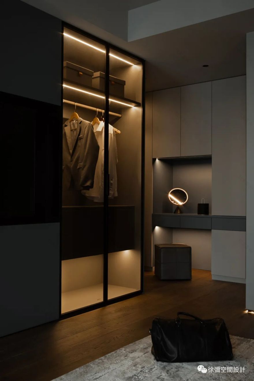 黑色魅力 · 徐弥设计师的现代主义家居设计丨徐彌空間設計工作室-48