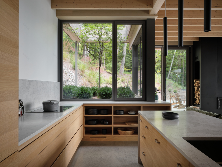 反坡住宅丨加拿大丨YH2 Architecture-30