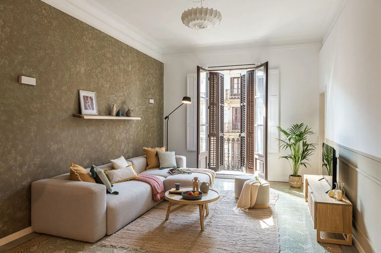 自然之居 · 巴塞罗那 Kave Home 城市公寓设计-1