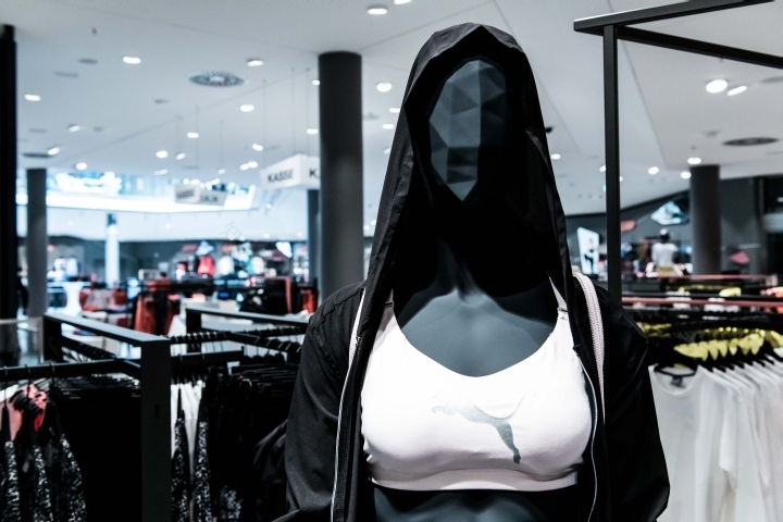 L&T 体育用品店-23