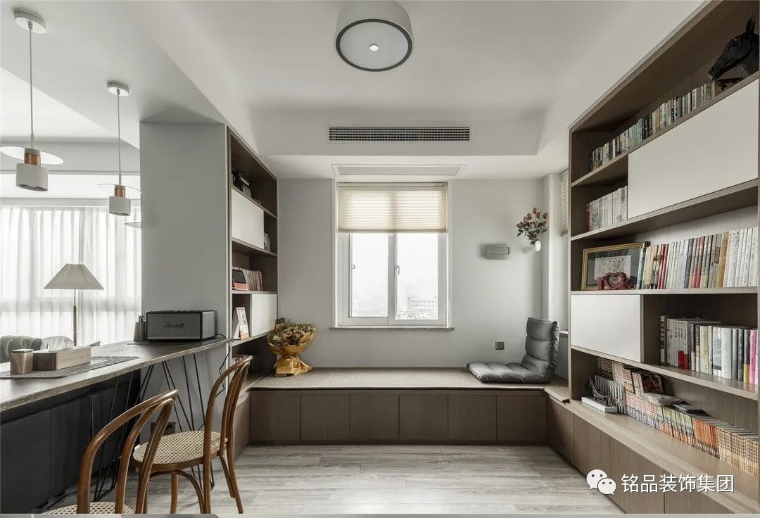 130㎡现代家居,母女不同需求一次满足,宽敞通透还有独立书房-41