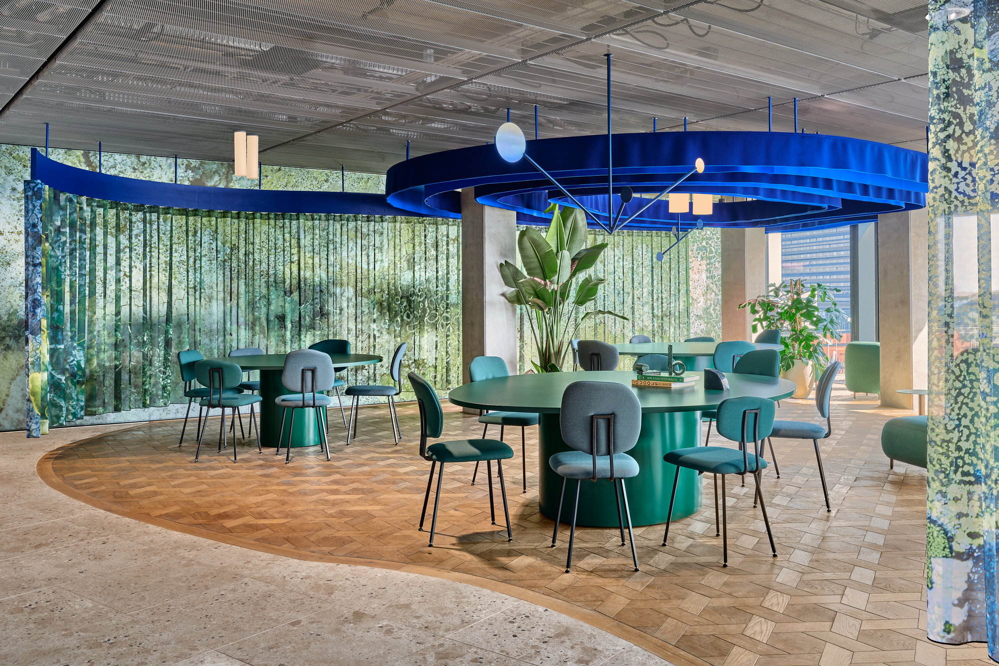 预订城市校区(的相关事务)
注:这里BOOKING理解为预订行为,CITY CAMPUS是城市校区,整体意思推测是预订与城市校区相关的事物,如场地等,但由于缺乏更多语境,只能做此宽泛翻译 丨荷兰阿姆斯特丹丨UNStudio,HofmanDujardin等多家-70