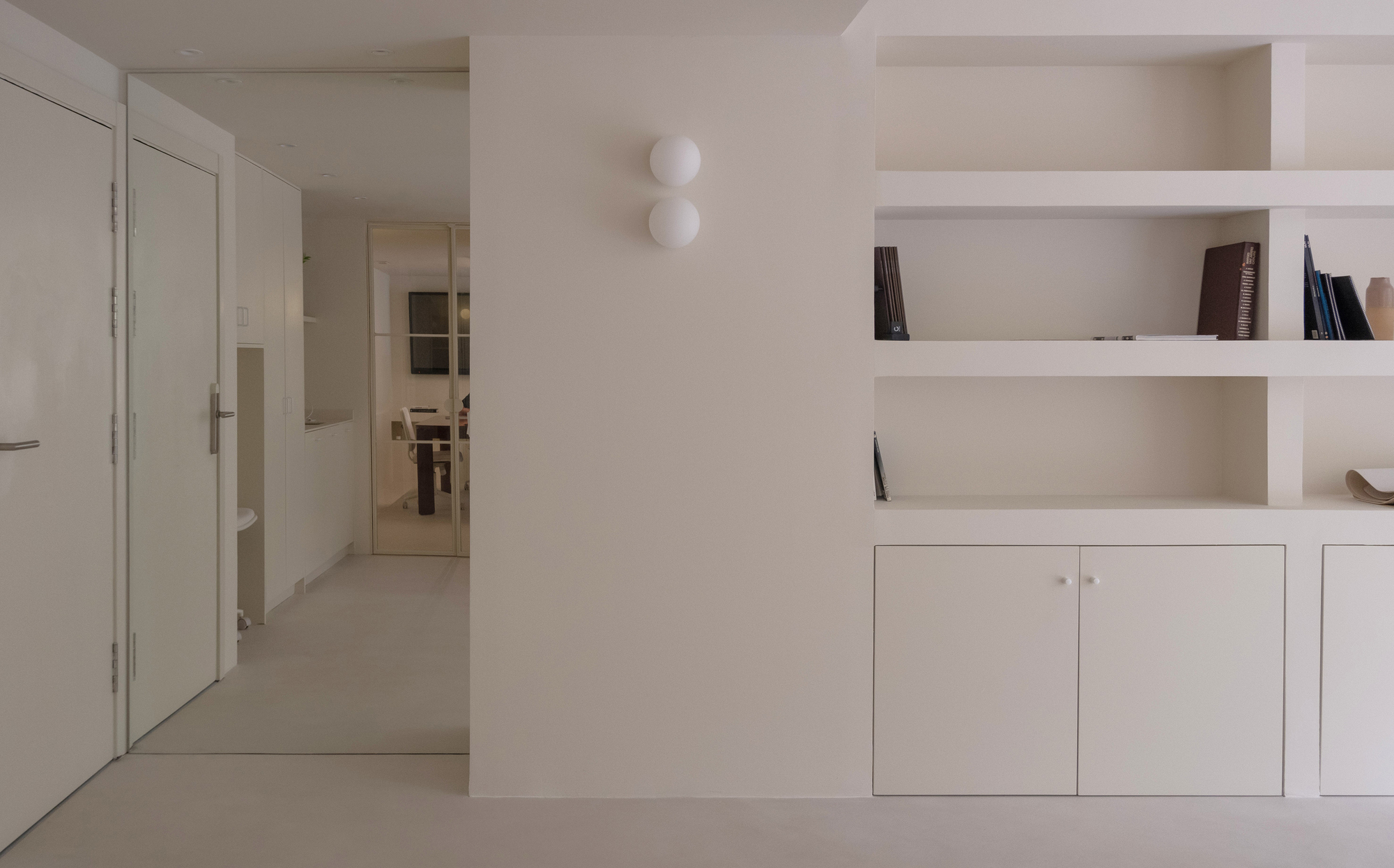 非白色办公室丨西班牙巴塞罗那丨brenzo-33