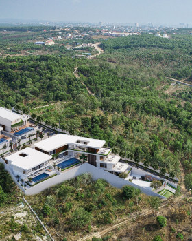 自建别墅丨Rachana Lumhor Design