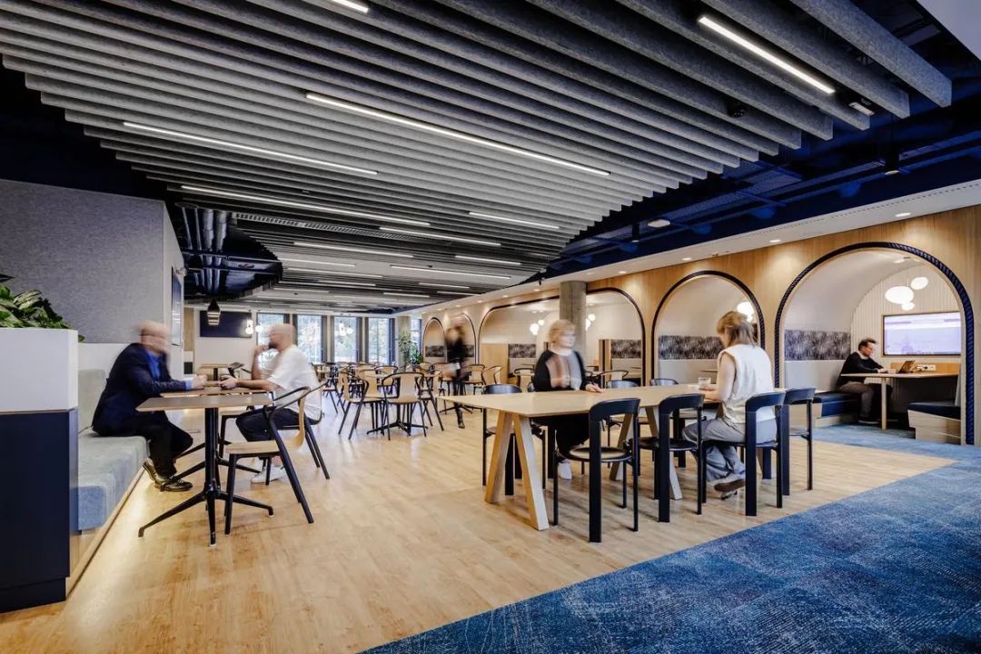 波兰金融公司办公设计丨波兰格丁尼亚丨Workplace-43