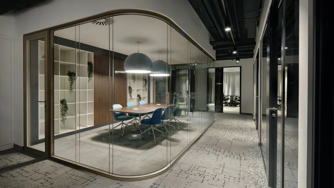 塞尔维亚Delight办公家具展厅丨贝尔格莱德丨Delight Office Solution-30