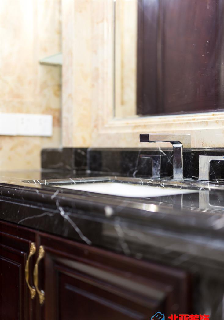 欧式新古典家居设计，演绎浪漫轻奢风-19