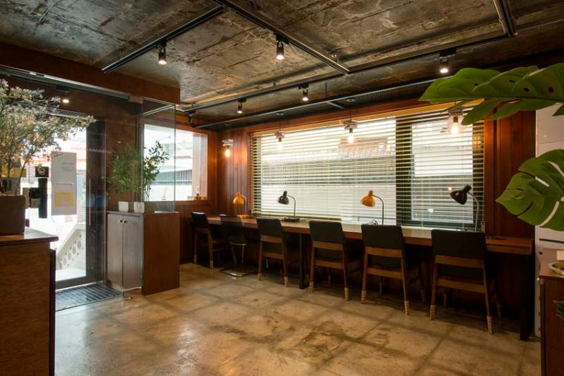 24 平米小屋变身创意图书馆-6