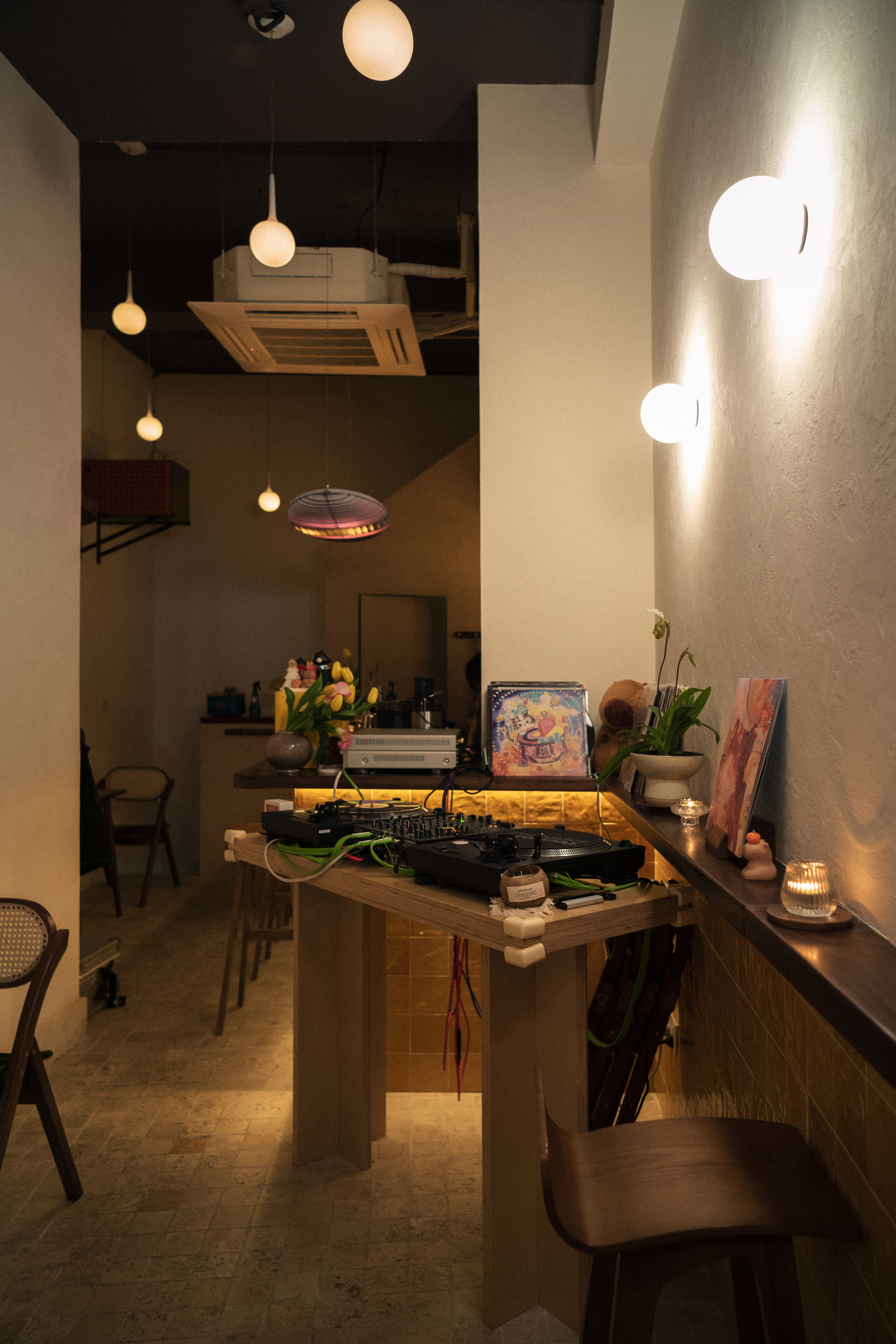 CAPICAPI小街酒吧室内设计丨中国上海丨Atelier M2-10