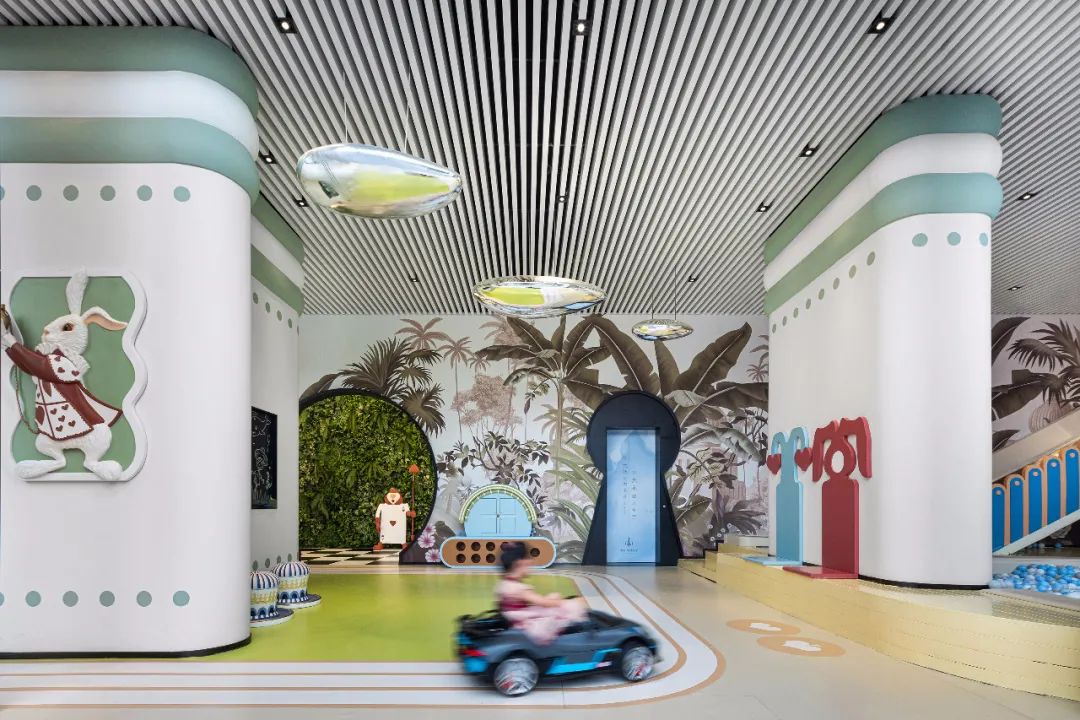 《爱丽丝梦游仙境》 | 奇幻梦境的儿童共享空间-68