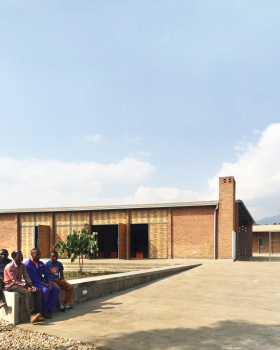 Rugerero Health Center / ASA Studio