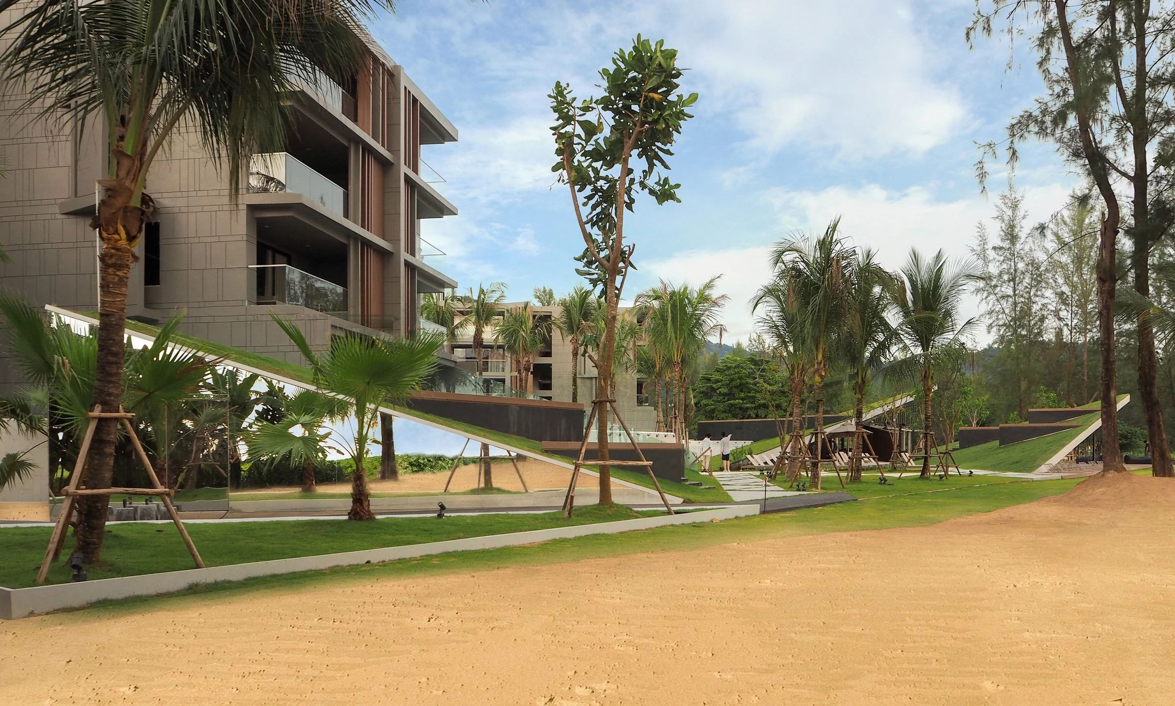 泰国 KOKULO 海滩俱乐部 | 绿意盎然的海岸线休闲空间-16