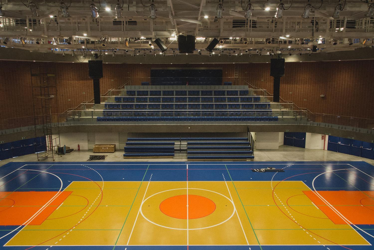 巴西 Sesc Jundiaí运动中心 | 绿色环保与现代设计的完美结合-13