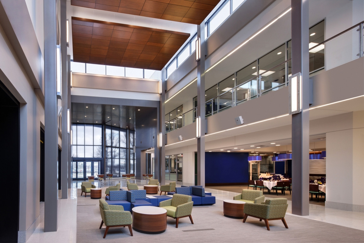 Ohio 社区学院烹饪艺术中心 | 公共剧院式的教学空间-7